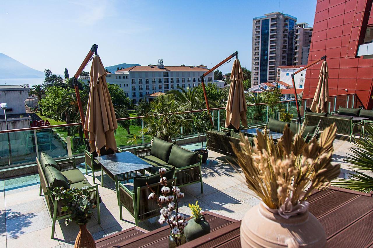 Hotel Tq Plaza Budva Exterior foto
