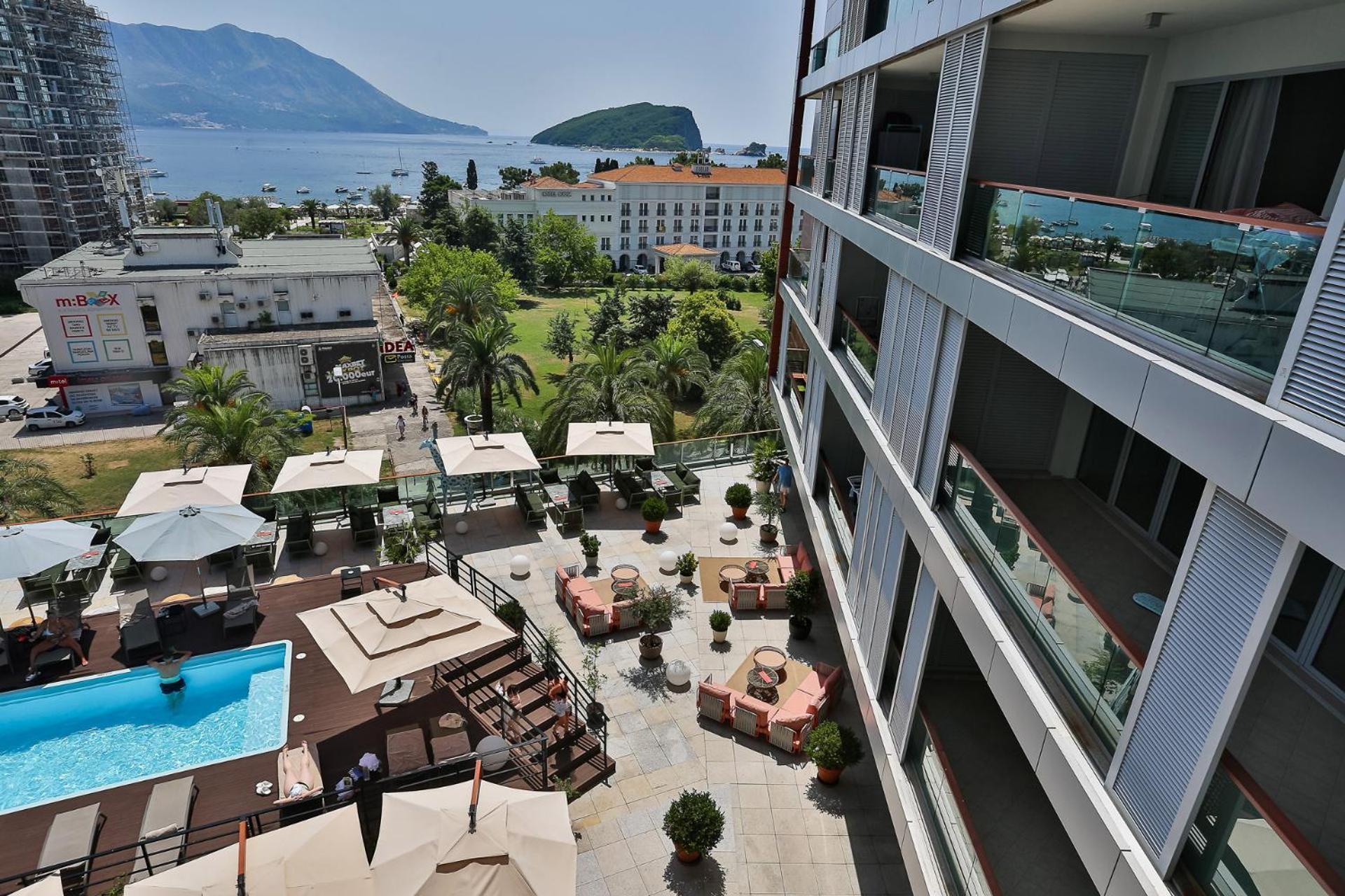 Hotel Tq Plaza Budva Exterior foto