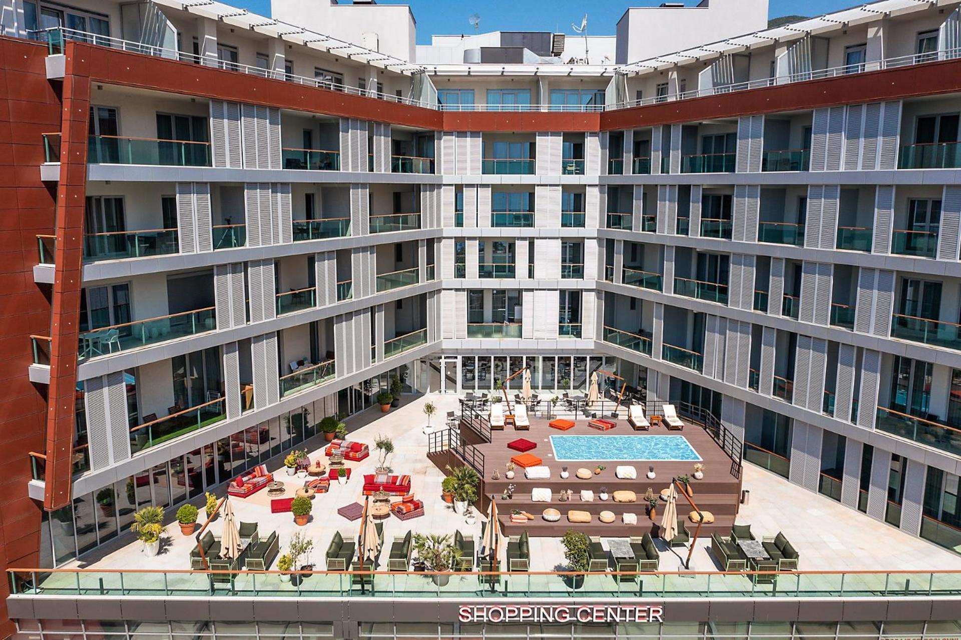 Hotel Tq Plaza Budva Exterior foto